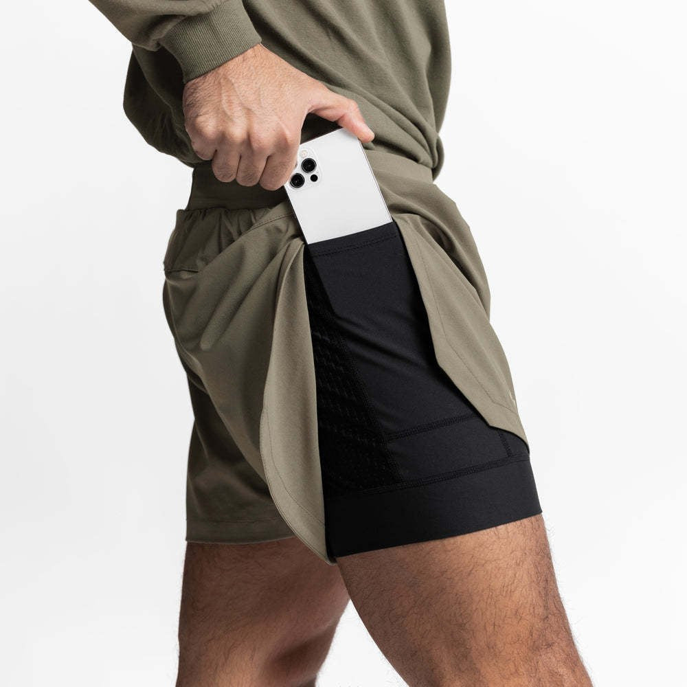 Men's Elastic Gym Shorts with phone slot